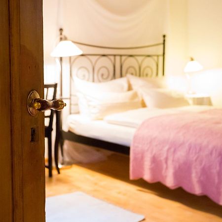 Beate'S Bed & Breakfast Munzenberg Ngoại thất bức ảnh