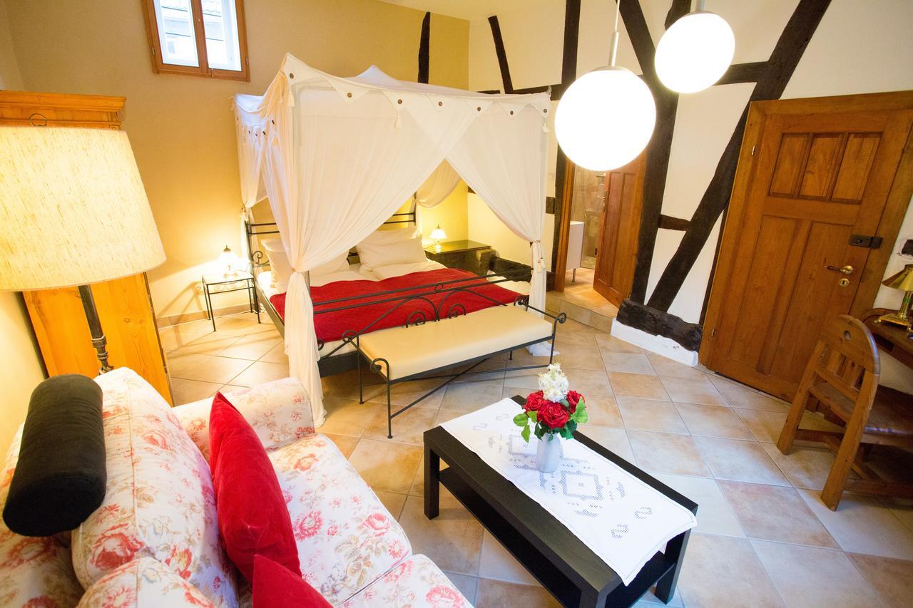 Beate'S Bed & Breakfast Munzenberg Ngoại thất bức ảnh